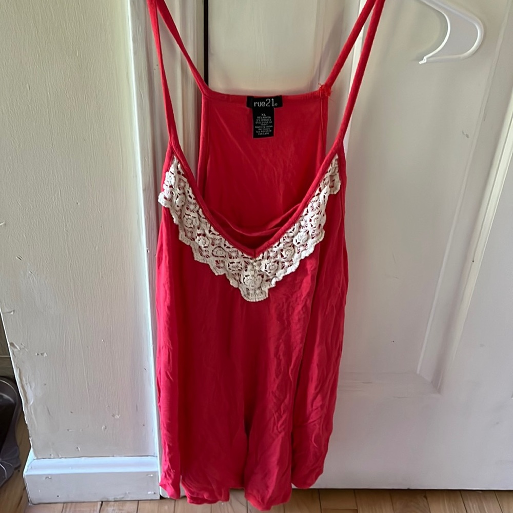 Criss cross crochet tank